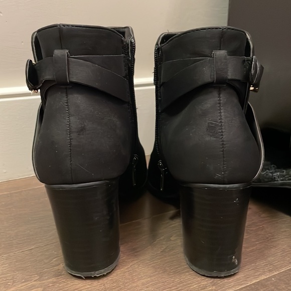 women’s ankle boots - Picture 3 of 5